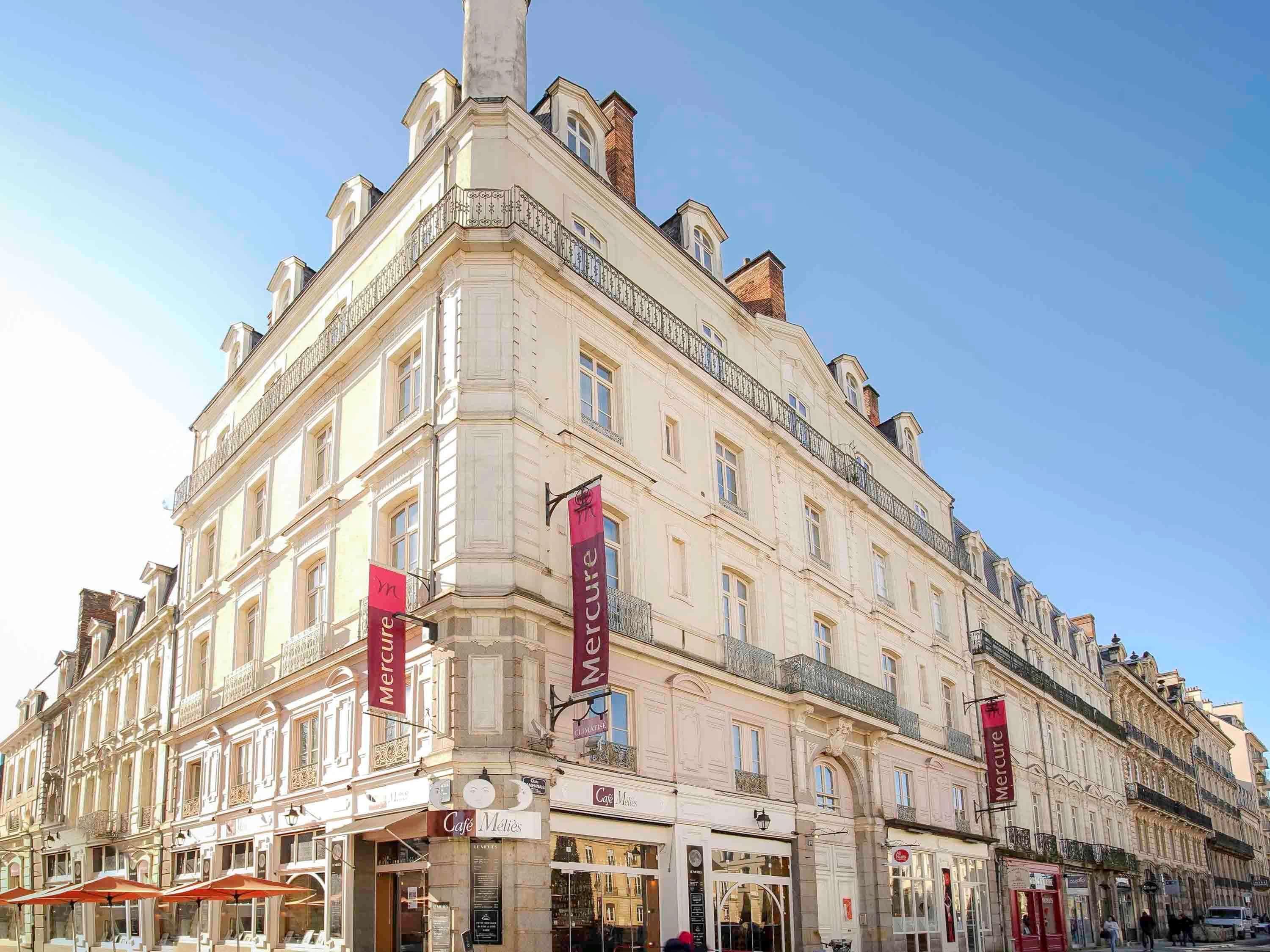 Mercure Centre Place Bretagne Hotel 4*
