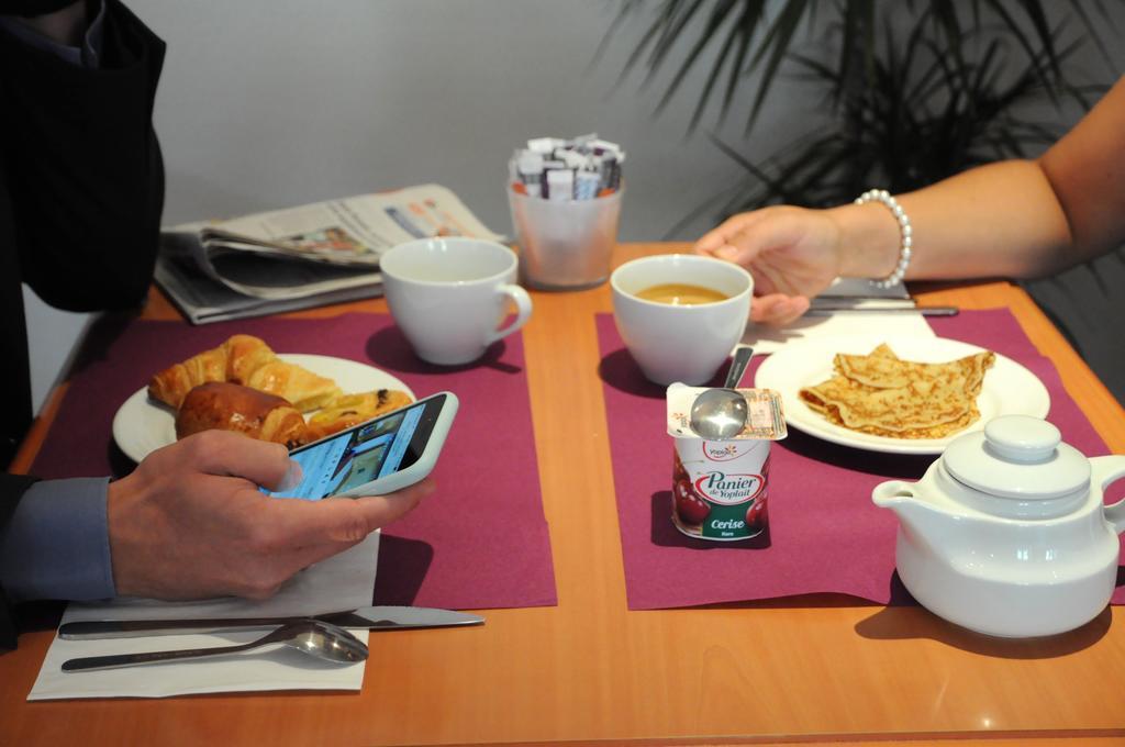 Mercure Centre Place Bretagne Hotel