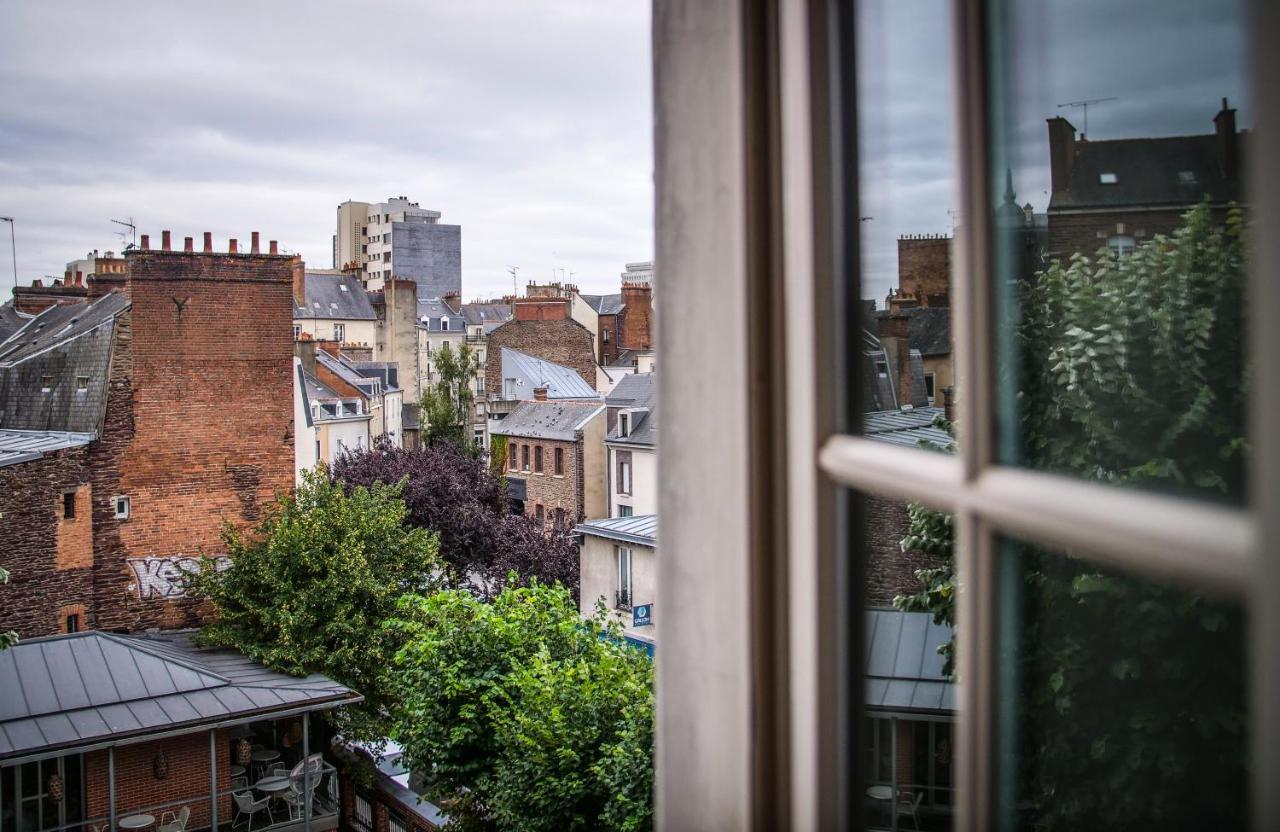 Hotel Mercure Centre Place Bretagne 4*